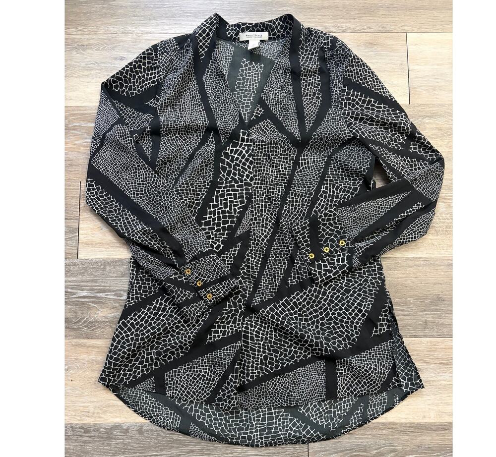 White House Black Market Blouse 10 Black White Abstract Career Chic Top